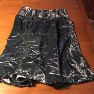 Velvet skirt